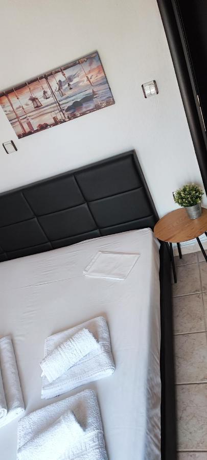 Maria'S Luxury Apartment Kassandra Exterior photo